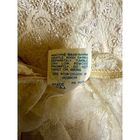 Vintage Shirley of Hollywood Lace High-Low Peignoir Robe – Sheer Ivory Nylon Lac - Picture 8 of 8